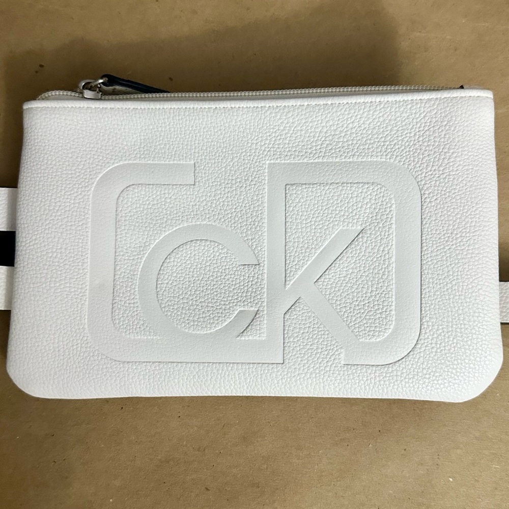NWT - Calvin Klein White Belt Bag L/XL